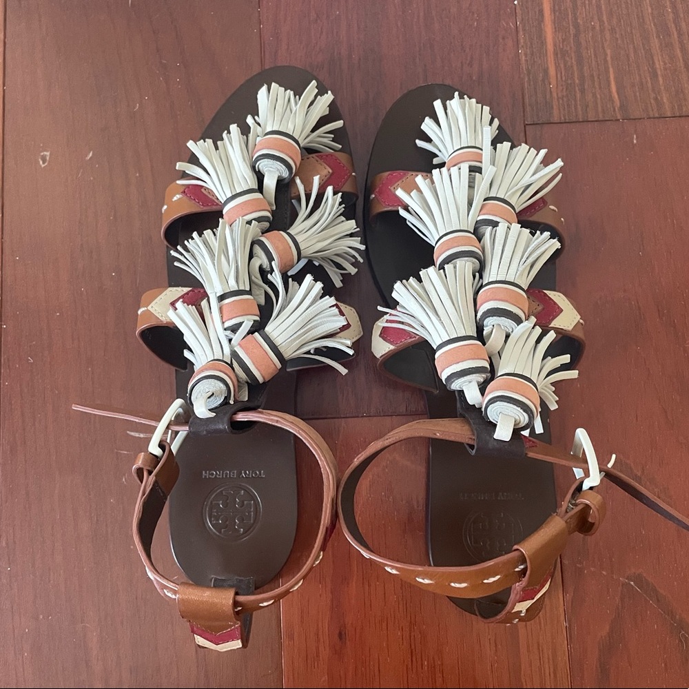 Tory Burch Weaver Sandals, size 7